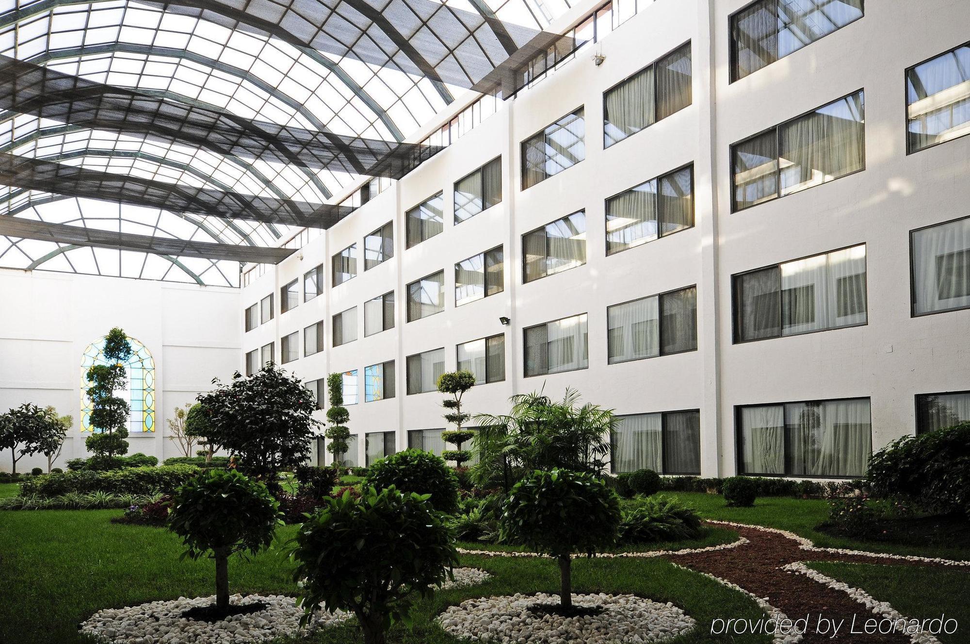 Holiday Inn Express Toluca By Ihg Buitenkant foto